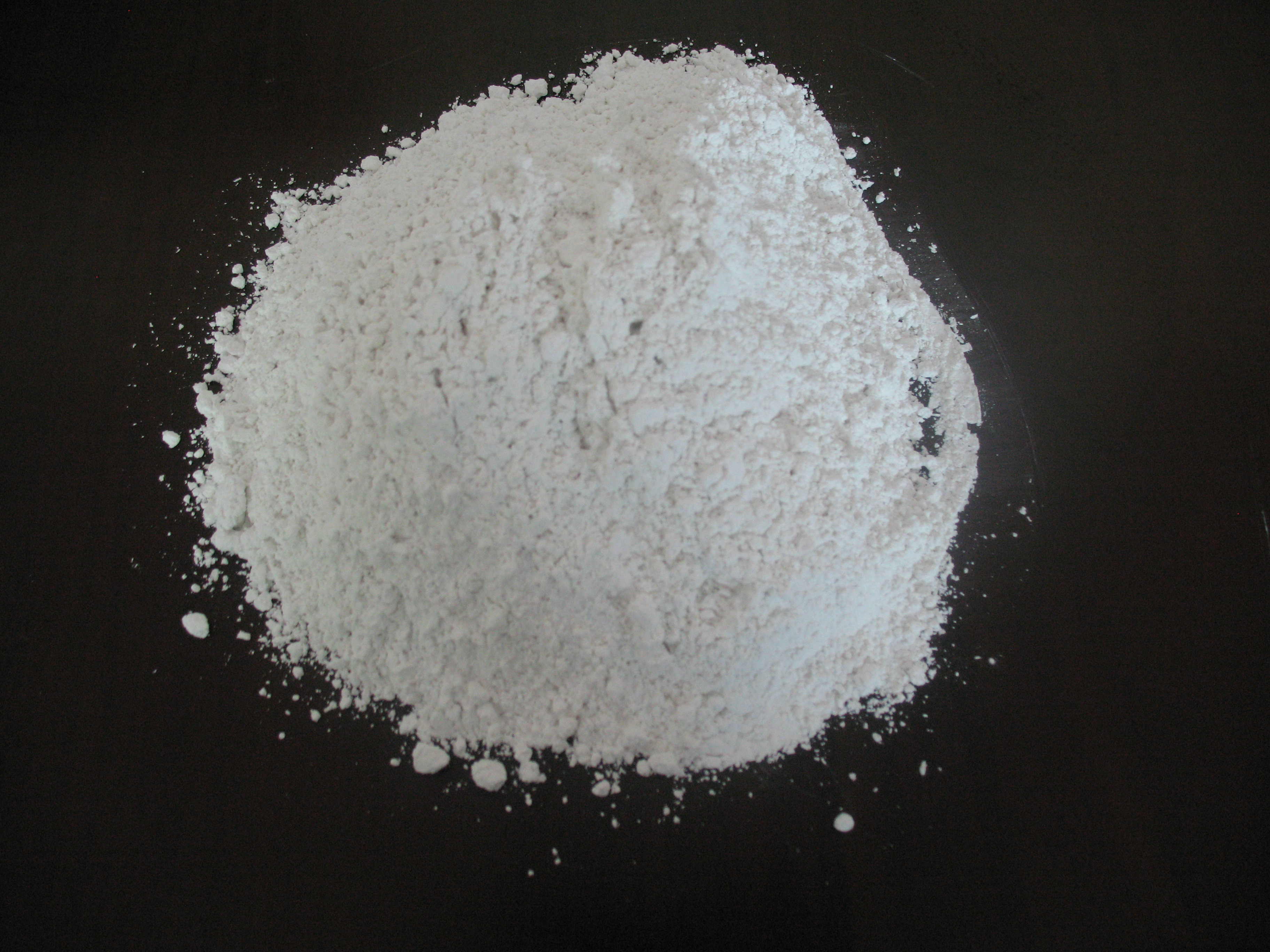 zinc phosphate 50.5% zinc phosphate 50.5%